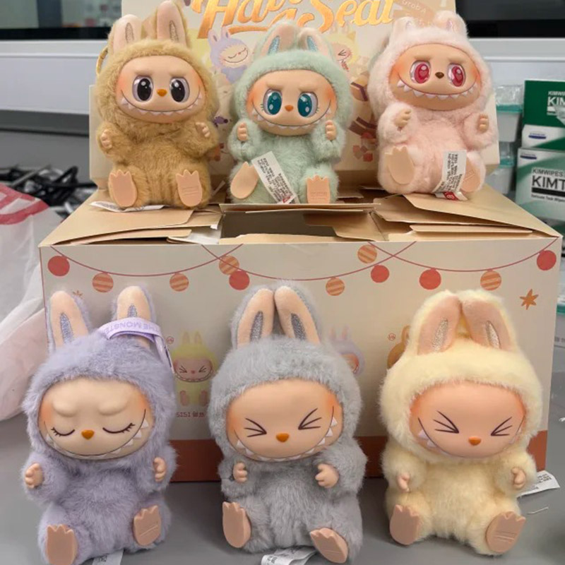 Vinyl Figure Blank - POP MART أصلية: دمية لابوبو من