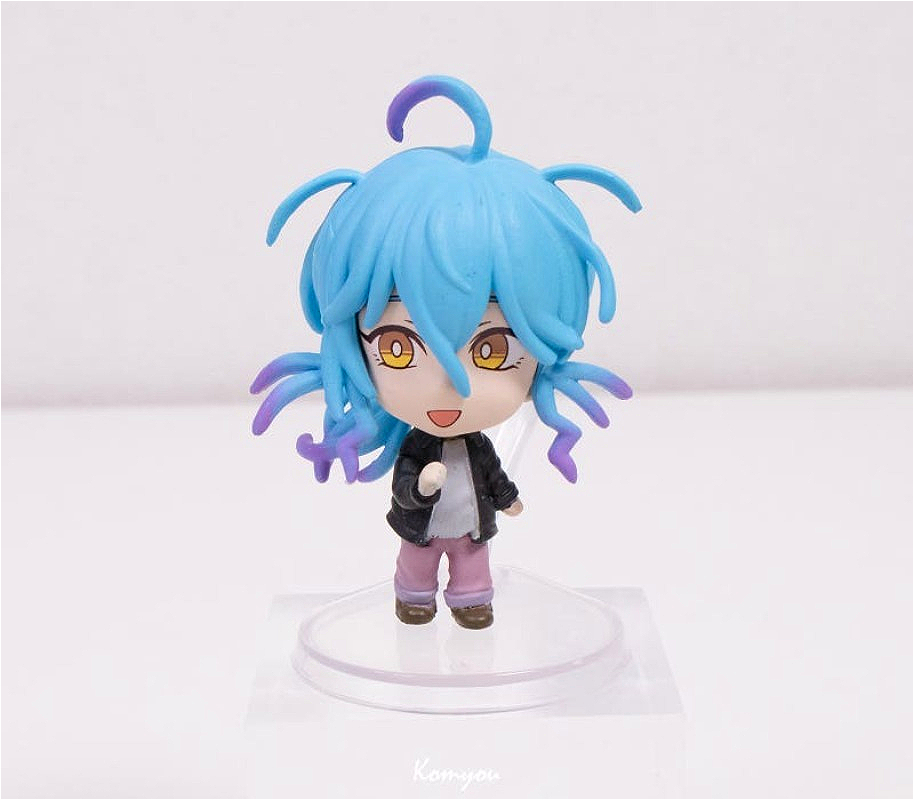 ألعاب الكبسولات الأصلية اللطيف - مراجعة Capsule Toy Gashapon وسعره